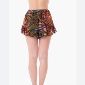 Lily White Boho Shorts size small